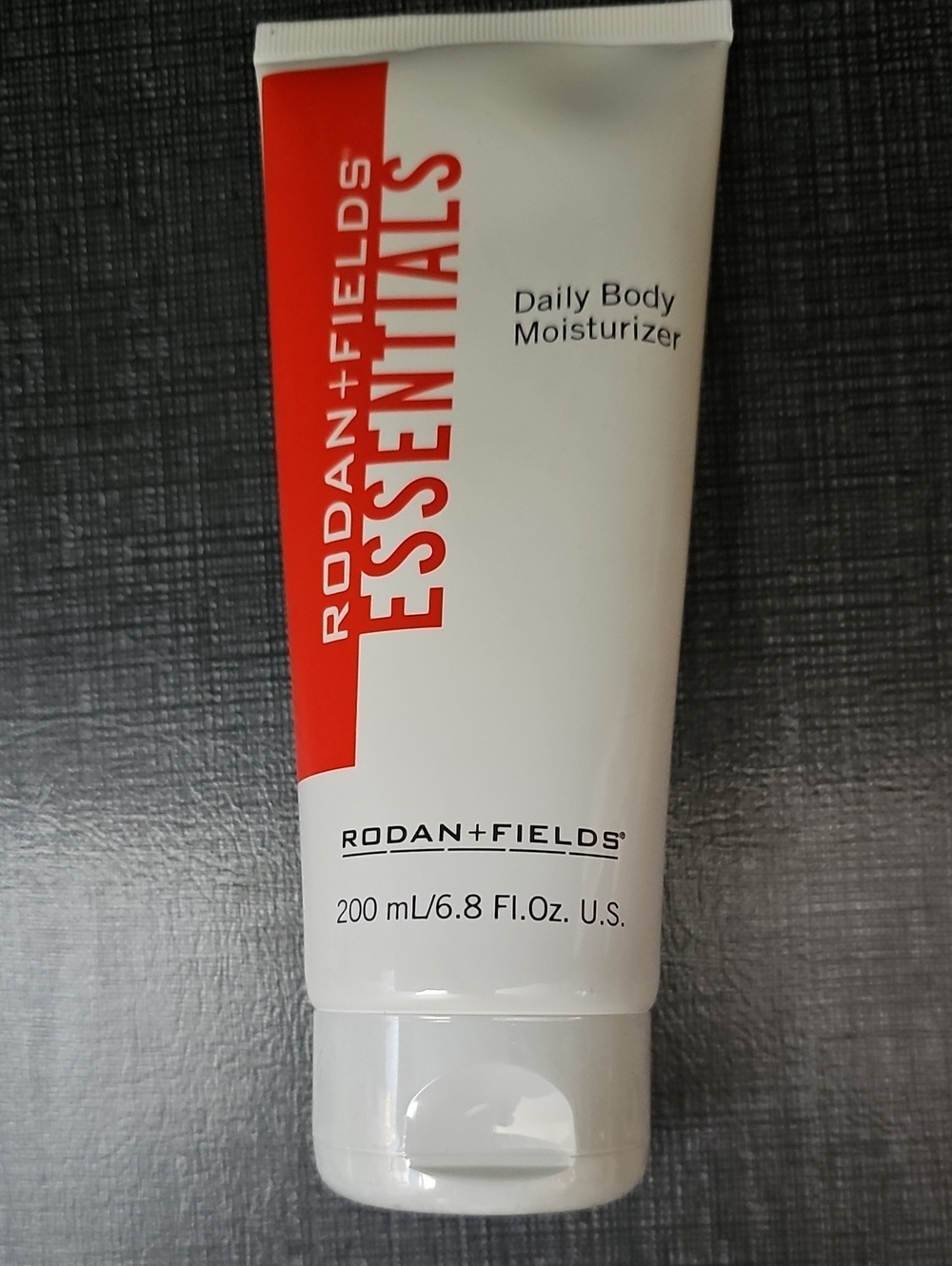 Rodan + Fields Essentials Daily Body Moisturizer - R&FBIN